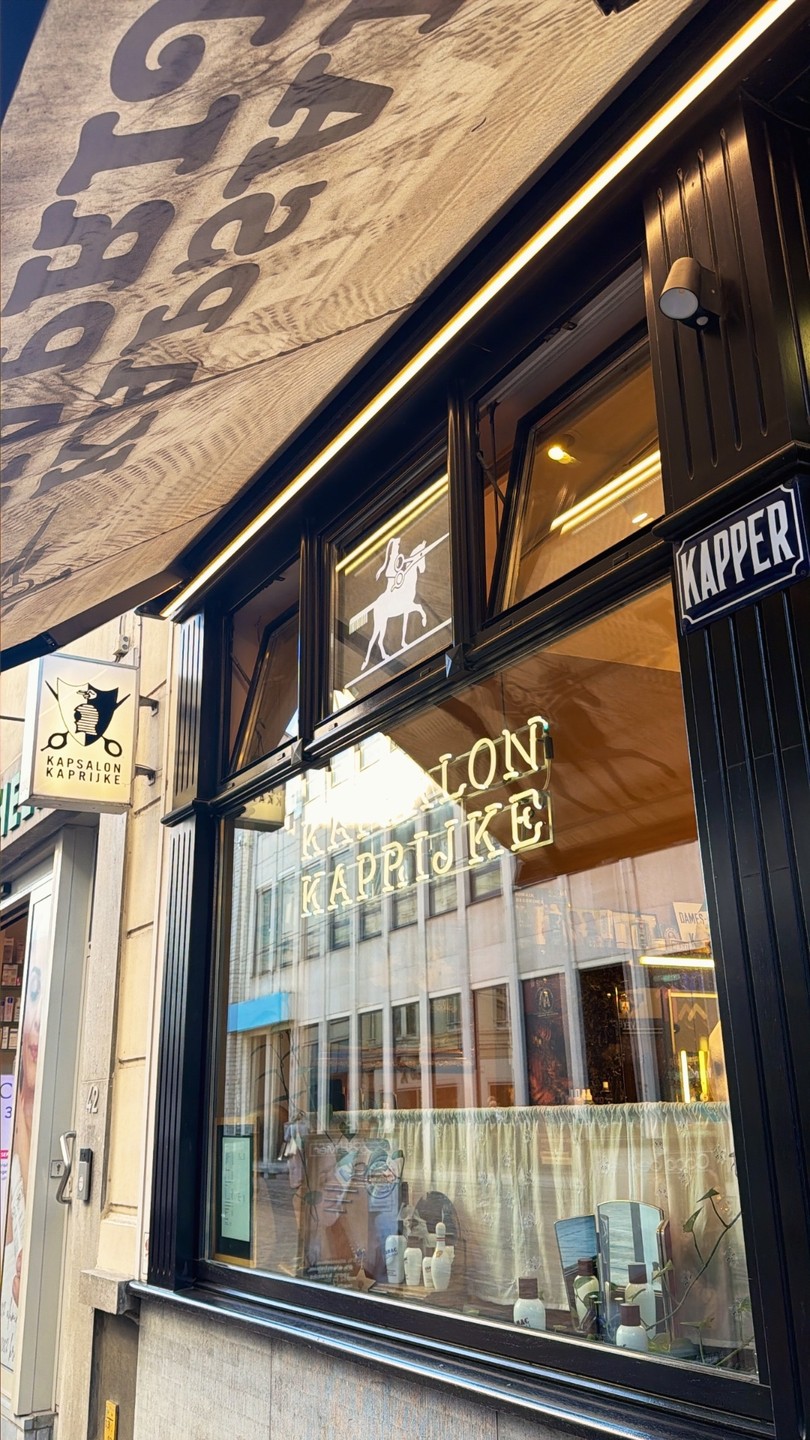 For main local energy in Gent you don't rush a good cut in kaprijke. coffee first. chokotoff second. been going here… (2 of 5)